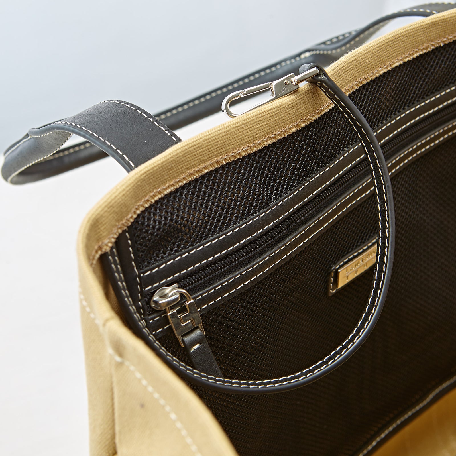 Bradley Tote - Khaki Canvas – Lambertson Truex