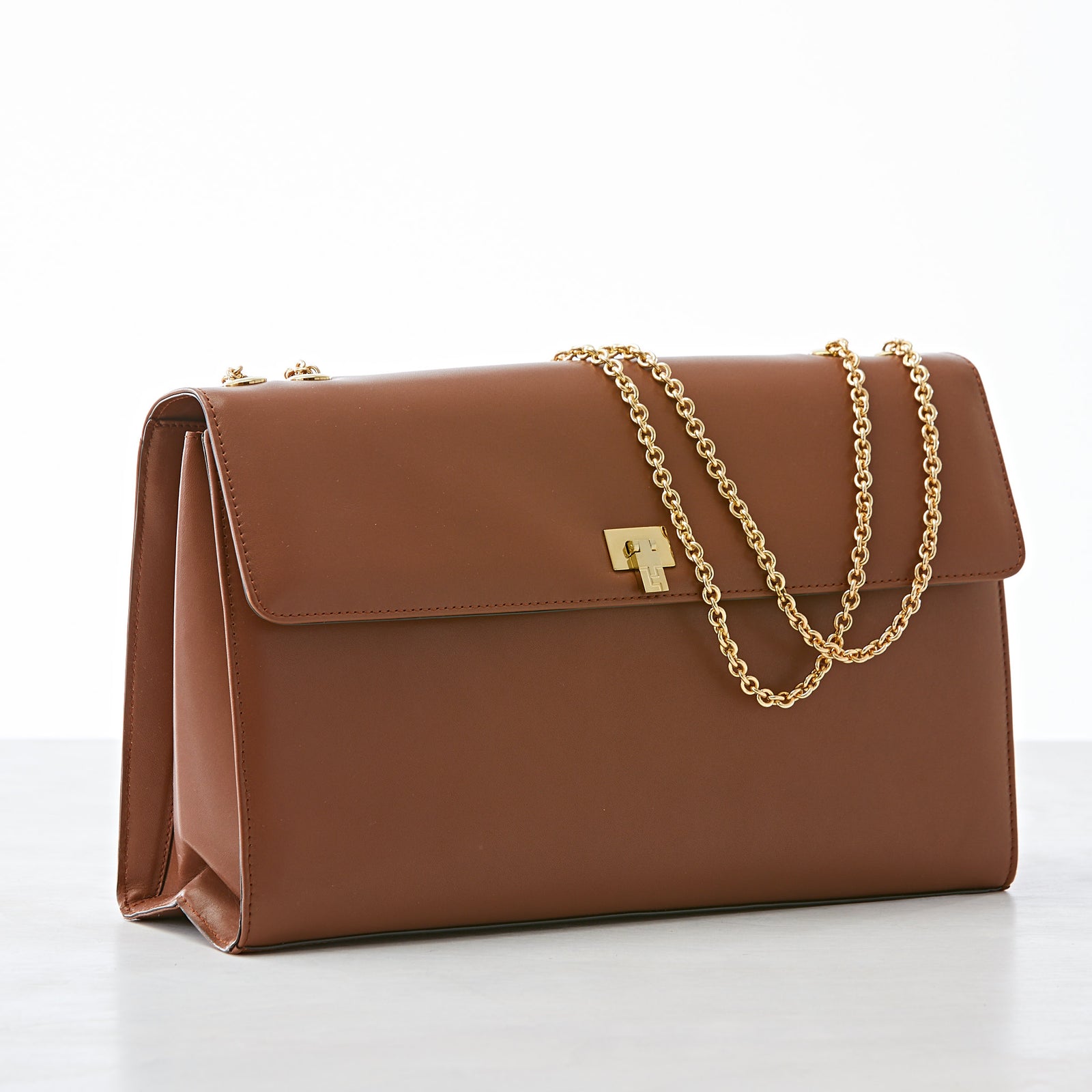 7cafac_6e0318692b8e43b6be4bbfa